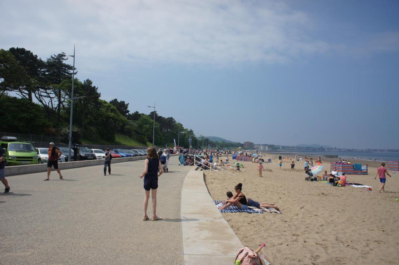 One Bedroom Holiday Apartment Colwyn Bay Esterno foto